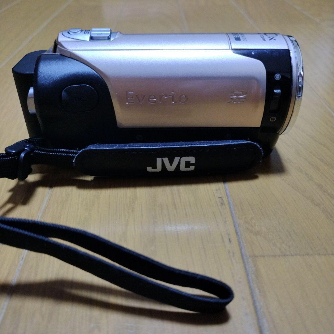大人気Everio JVC GZ-E107 フルHD ビデオカメラ　元箱付き②