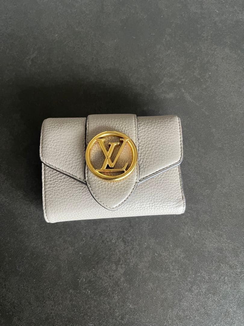 【値下げ】LOUIS VUITTON 三つ折り財布 グレー