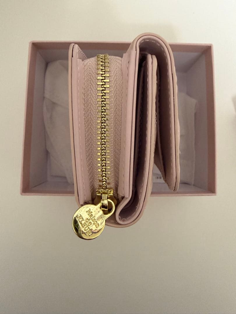 Maison de FLEUR リボンキルティングウォレット　ピンク