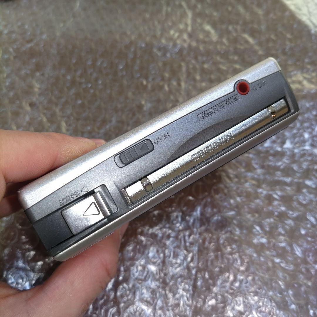シャープ ポータブルMDプレーヤー MD−MS200 管理ナンバー144