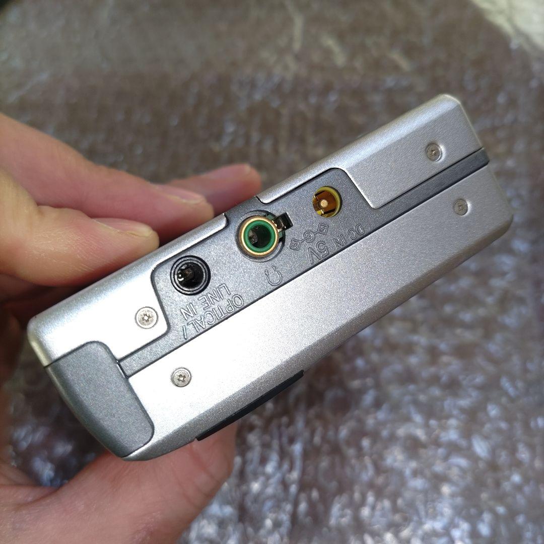 シャープ ポータブルMDプレーヤー MD−MS200 管理ナンバー144
