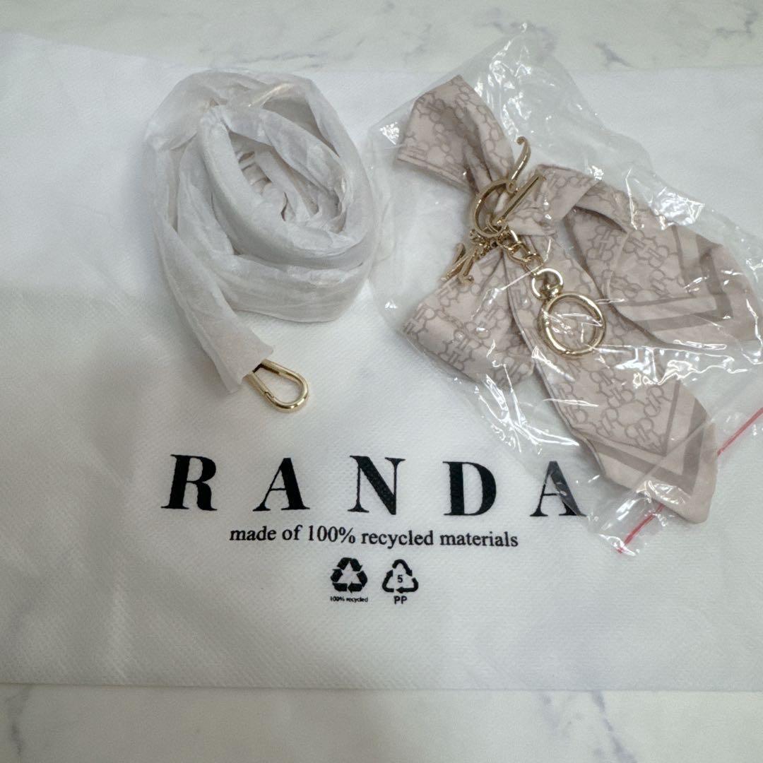 ✨新品未使用✨RANDA 2WAYリボンチャーム キルティング バニティバッグ