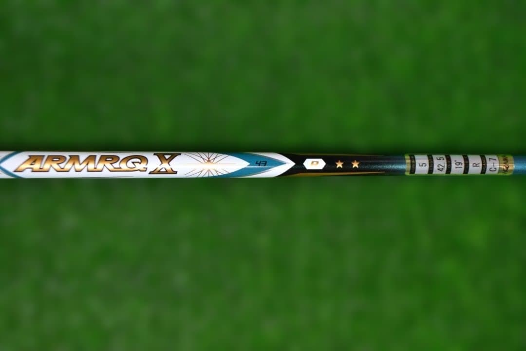 い*］様 HONMA BERES E-06 5W ARMRQ X シャフトR　新