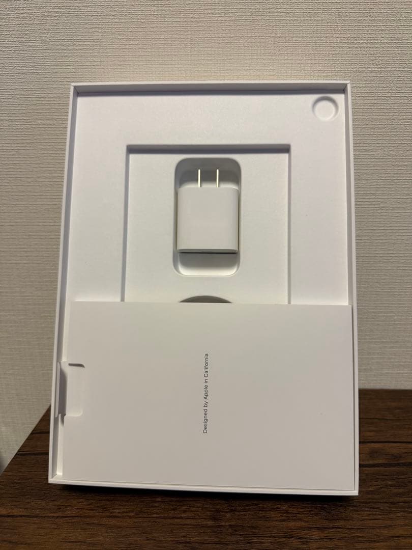 iPad Air第五世代（スターライト）+Apple Pencil