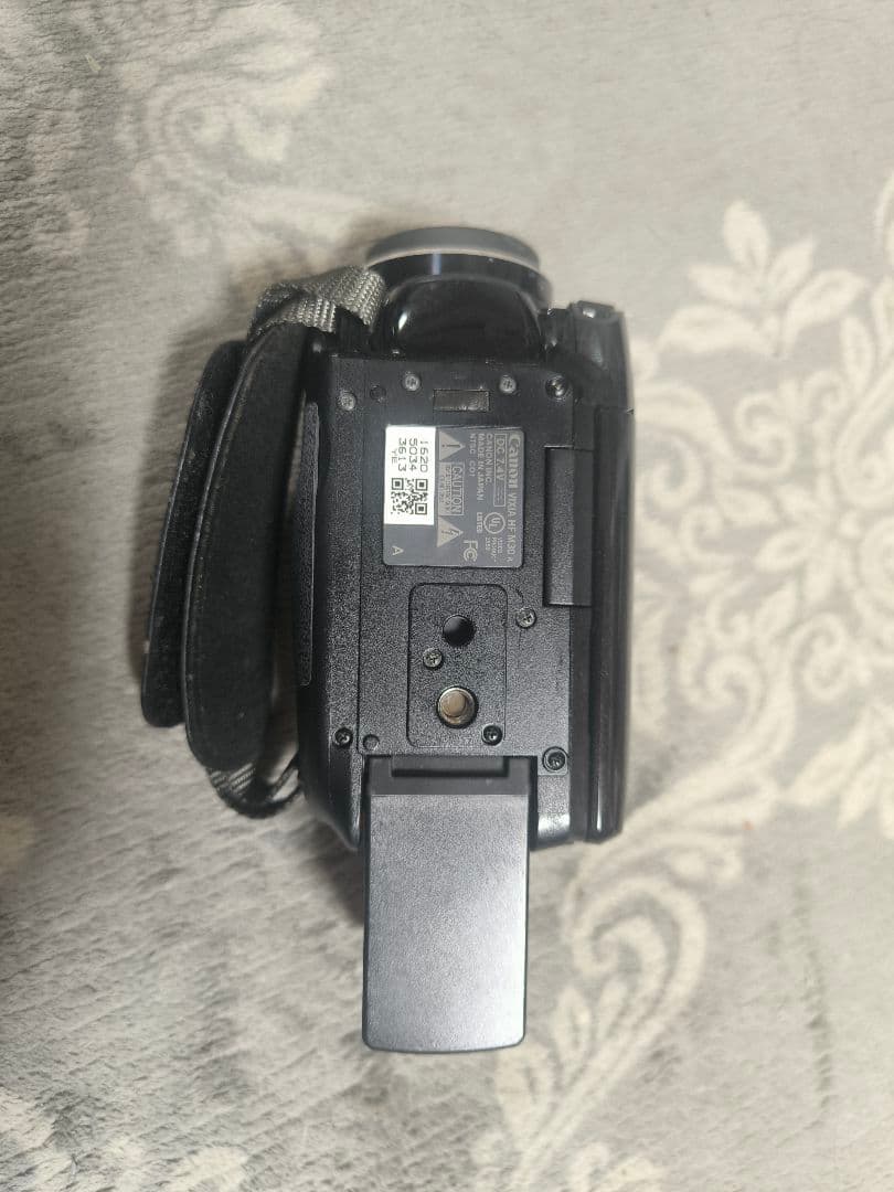 Canon VIXIA HFM30 　結構美品です！