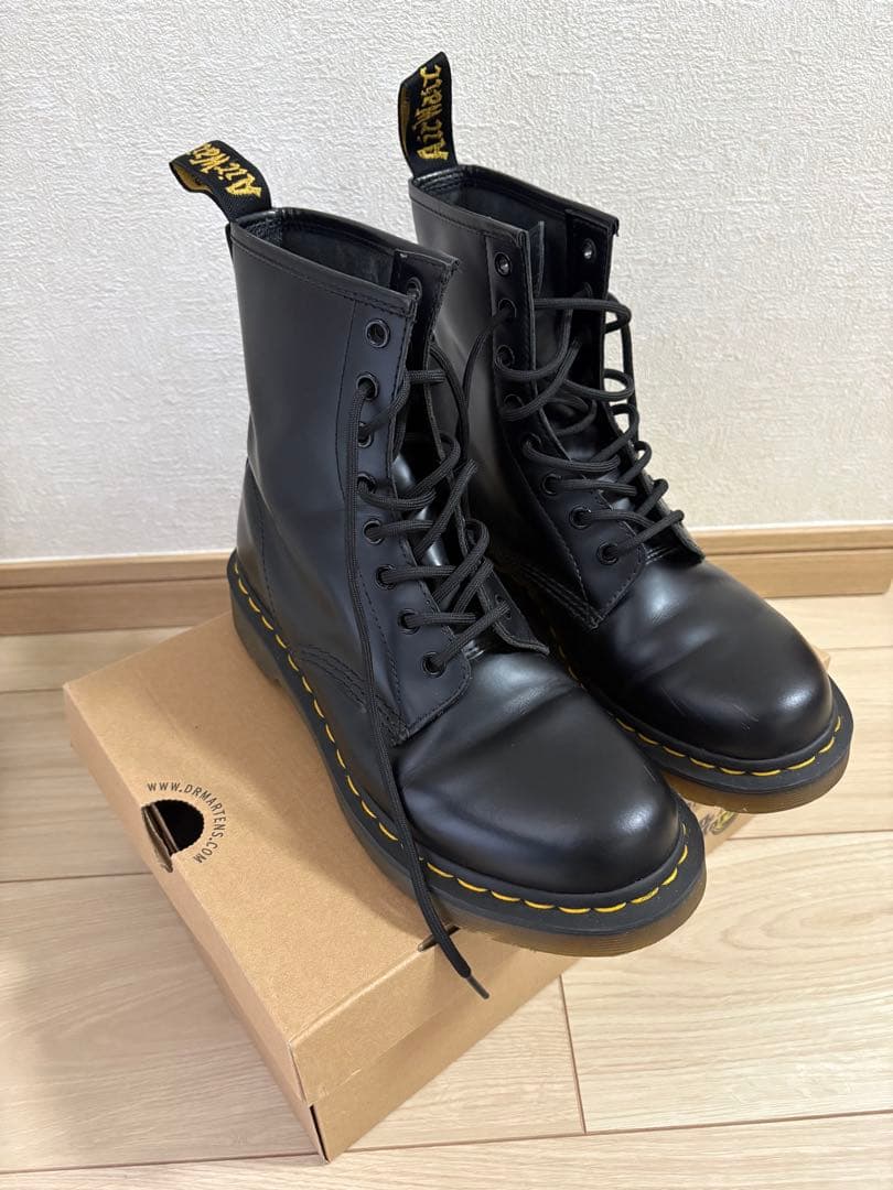 あー　Dr. Martens ブラックレザーブーツ