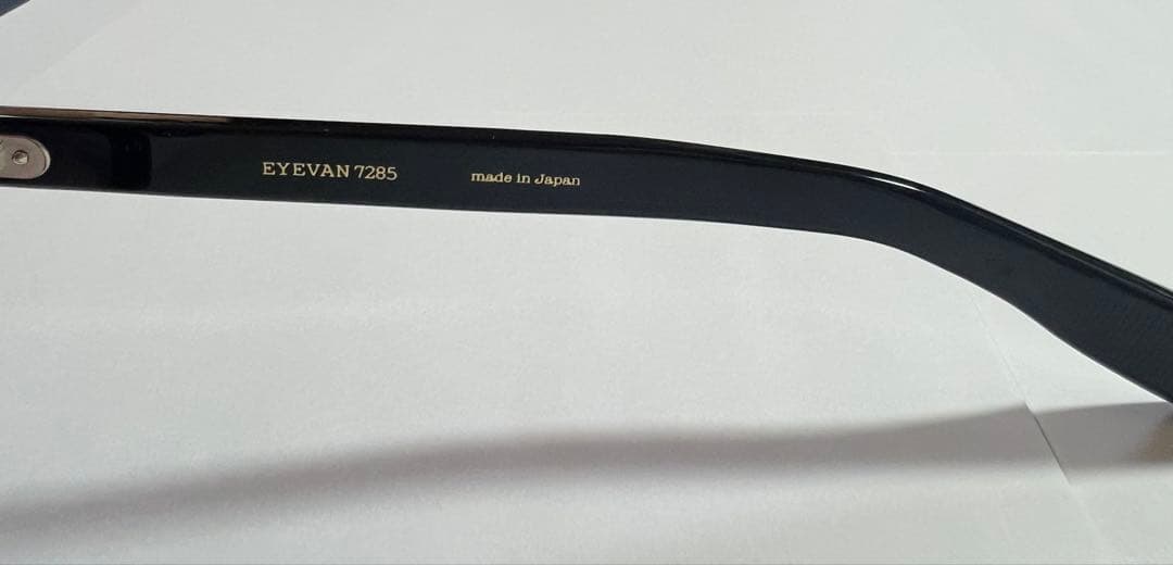 EYEVAN 7285 363 col.100 黒