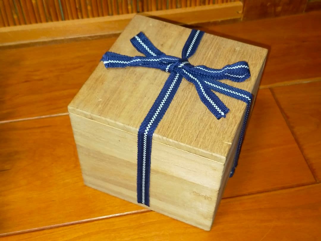 ♥値下げ！黒釉　茶碗　中井窯　吉田璋也　識箱付き　瀬戸黒　引出黒　骨董　古玩