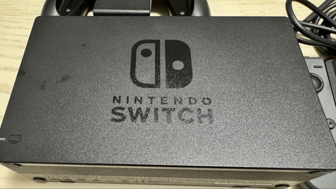 Nintendo Switch グレー 本体と付属品付き(箱なし)