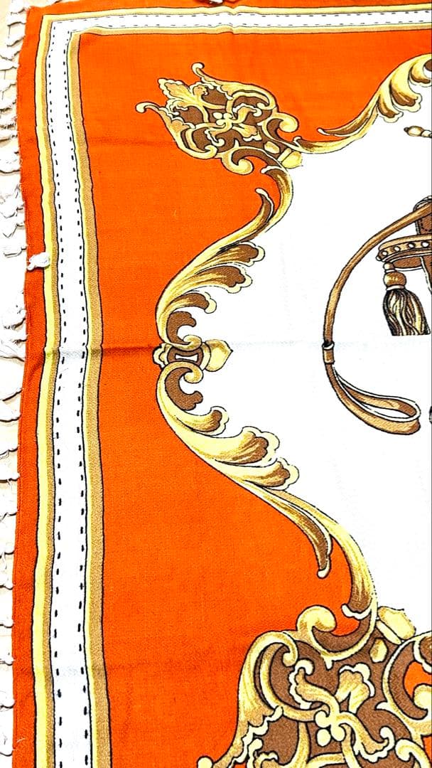 新品未使用manipuri SADDLE ポンポンウールシルクストール