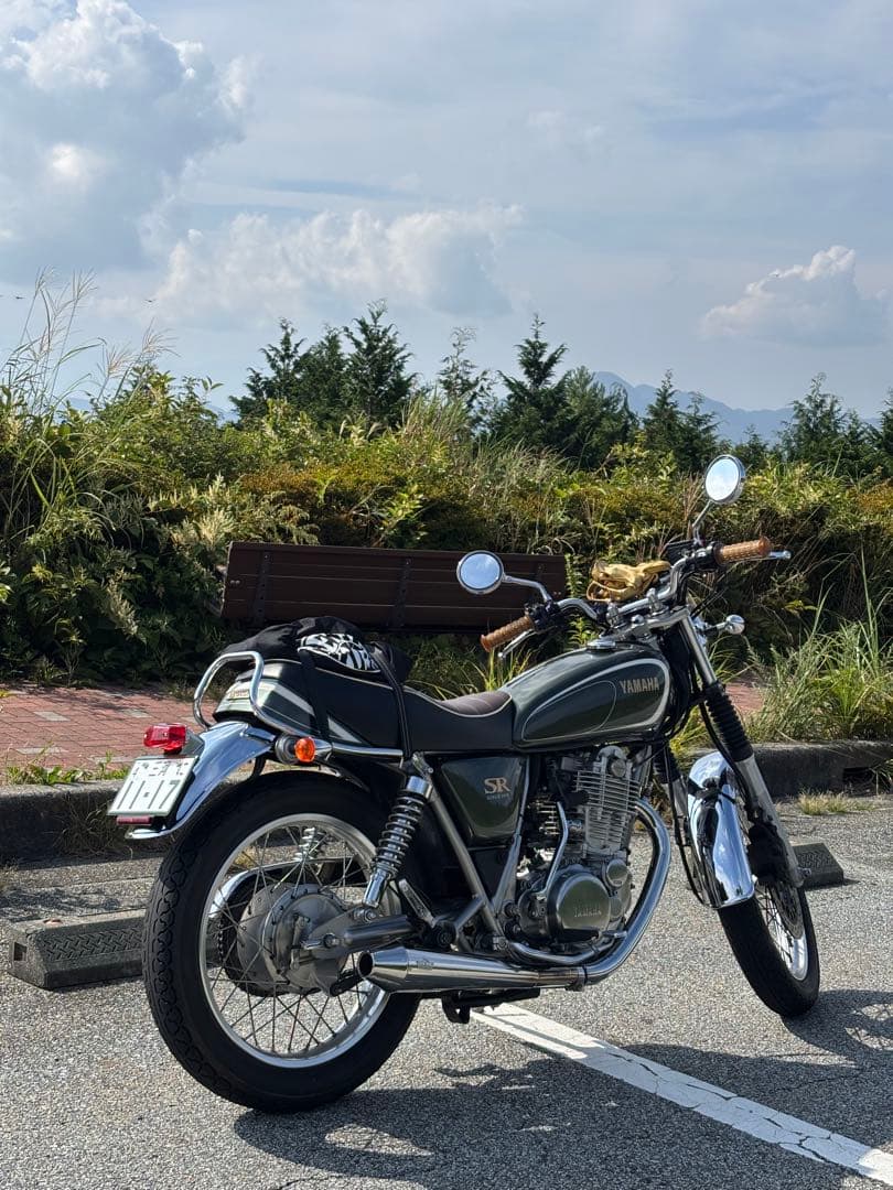 SR400 FI用 カスタムシート ブラウン タックロール（純正3HTベース）