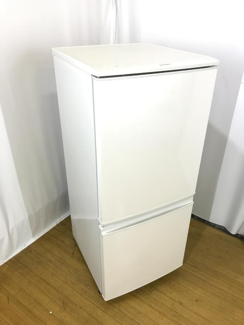 美品 中古★SHARP 137L 冷蔵庫【SJ-D14A-W】