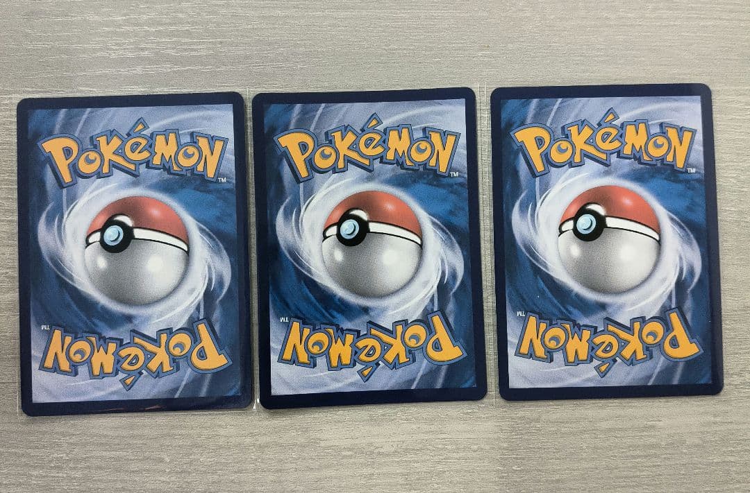 ポケモンカード 中国版サンダース　シャワーズ　ブースター正規品