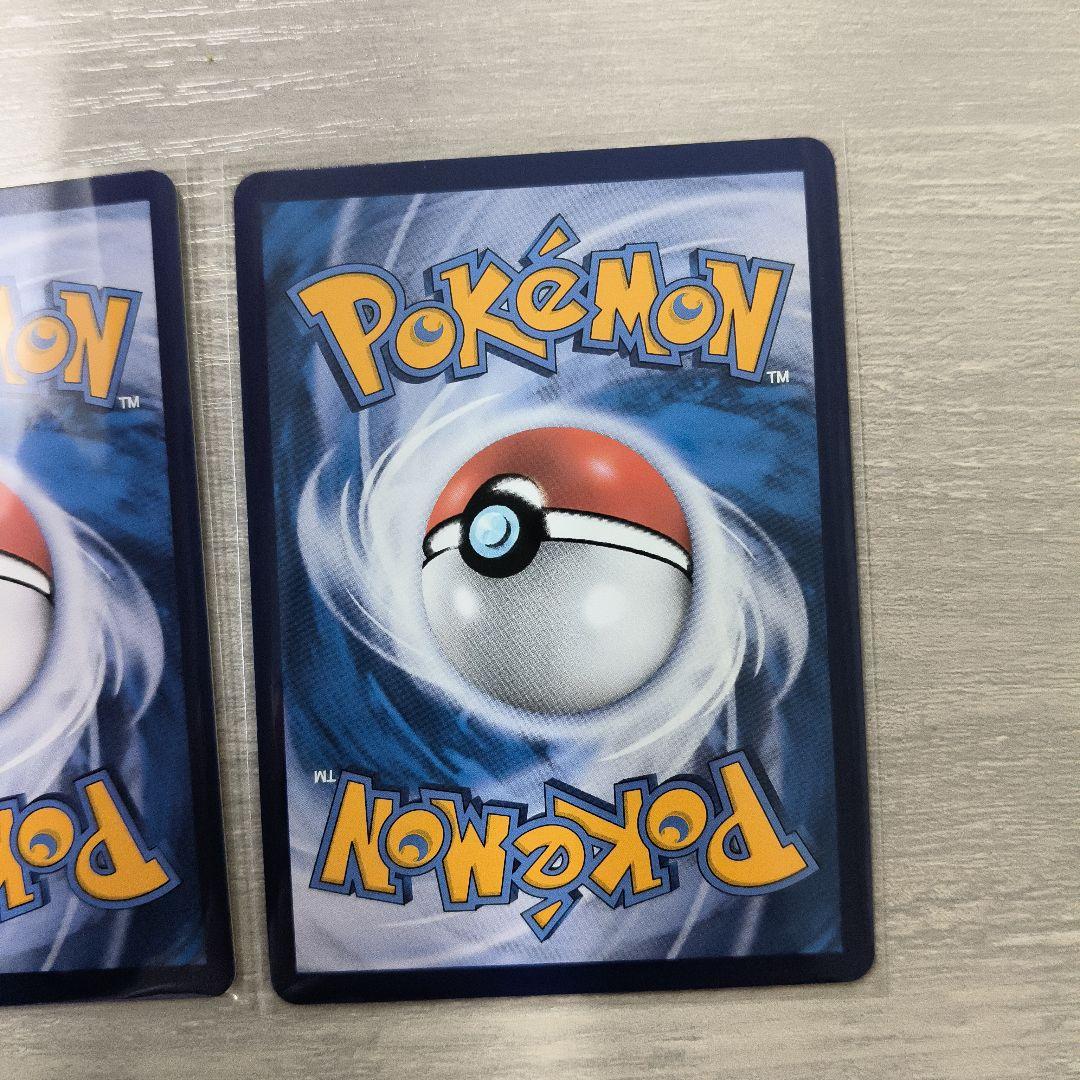 ポケモンカード 中国版サンダース　シャワーズ　ブースター正規品