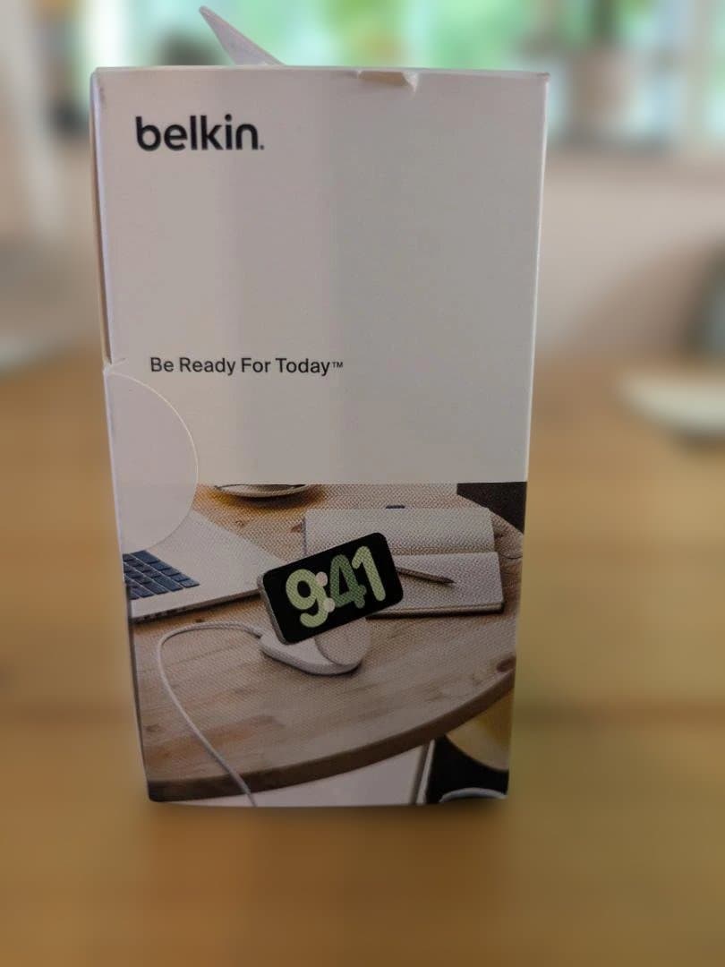 置き型携帯充電器