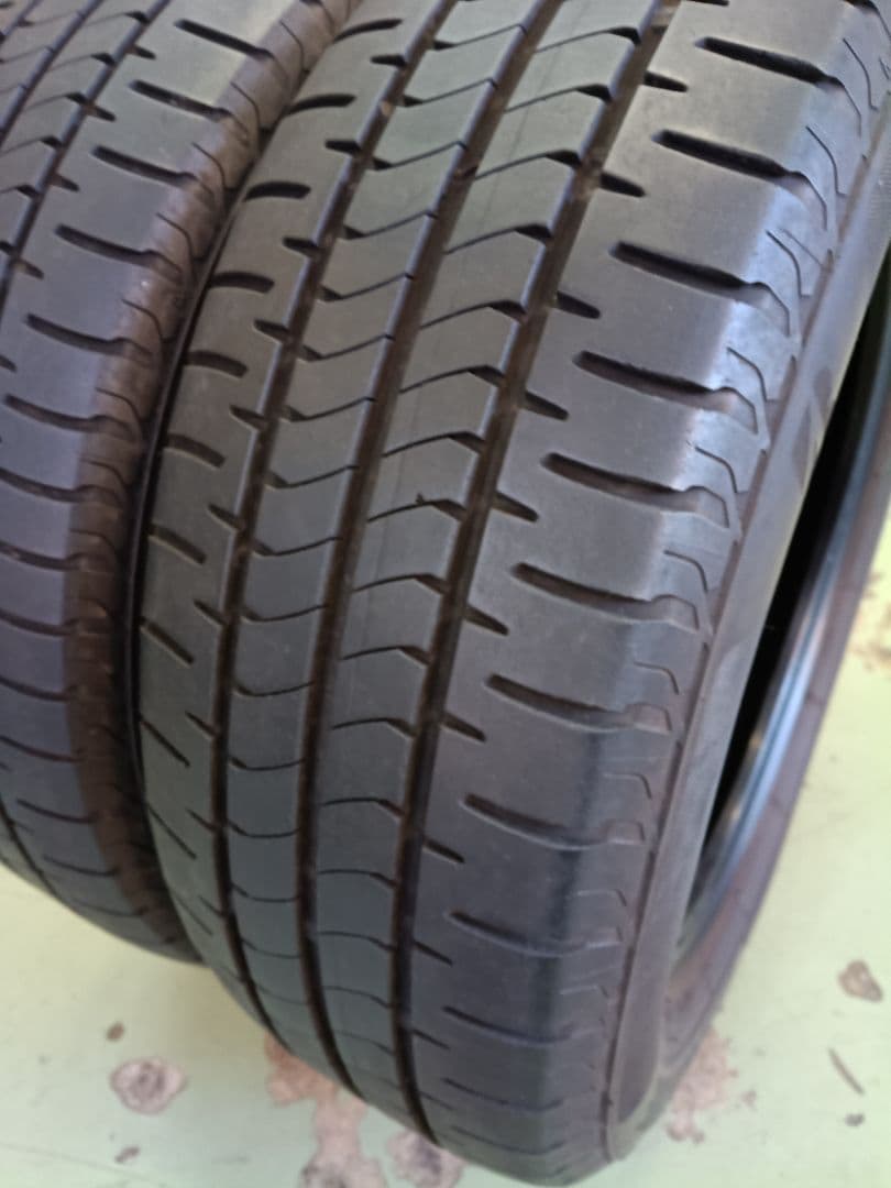 【全国送料無料】205/60R16 92 中古タイヤ 2本 E219