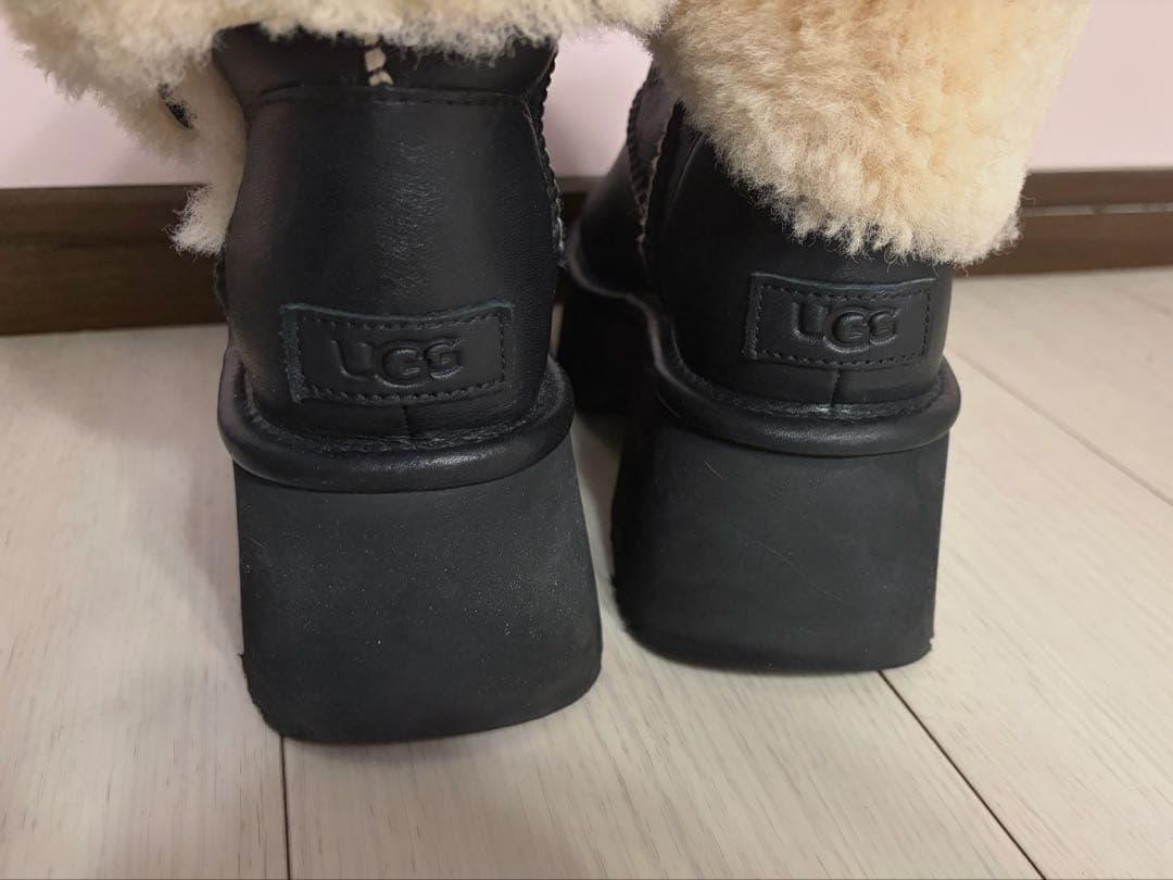 UGG ブラック ショートブーツ 38