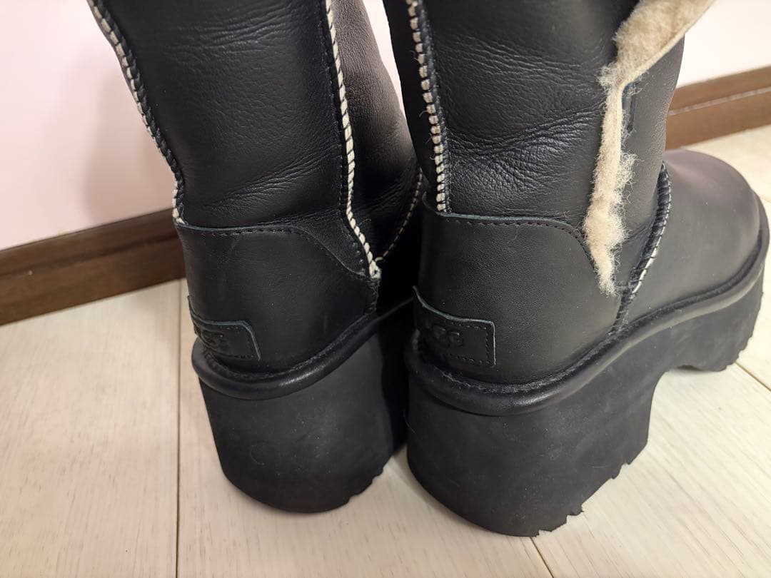 UGG ブラック ショートブーツ 38