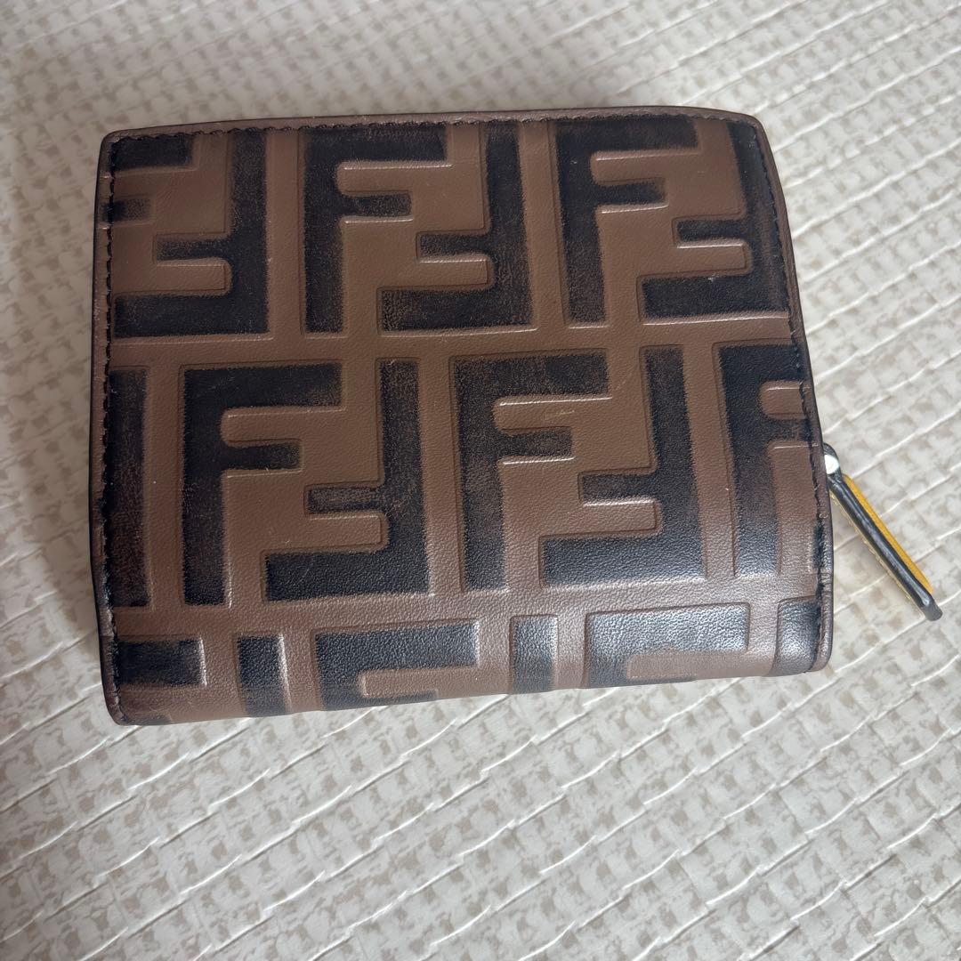 Fendi 二つ折り財布 ブラウン/イエロー