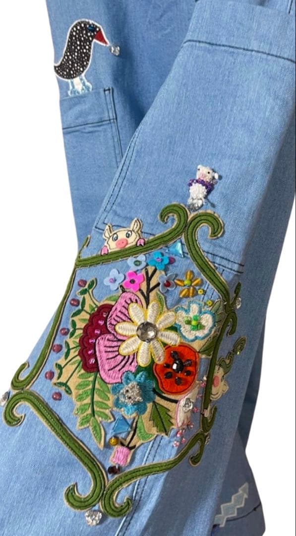 アルベロベロ♡オンリーワンデニムブタちゃんジーンズ一点物刺繍ビジュースワロ