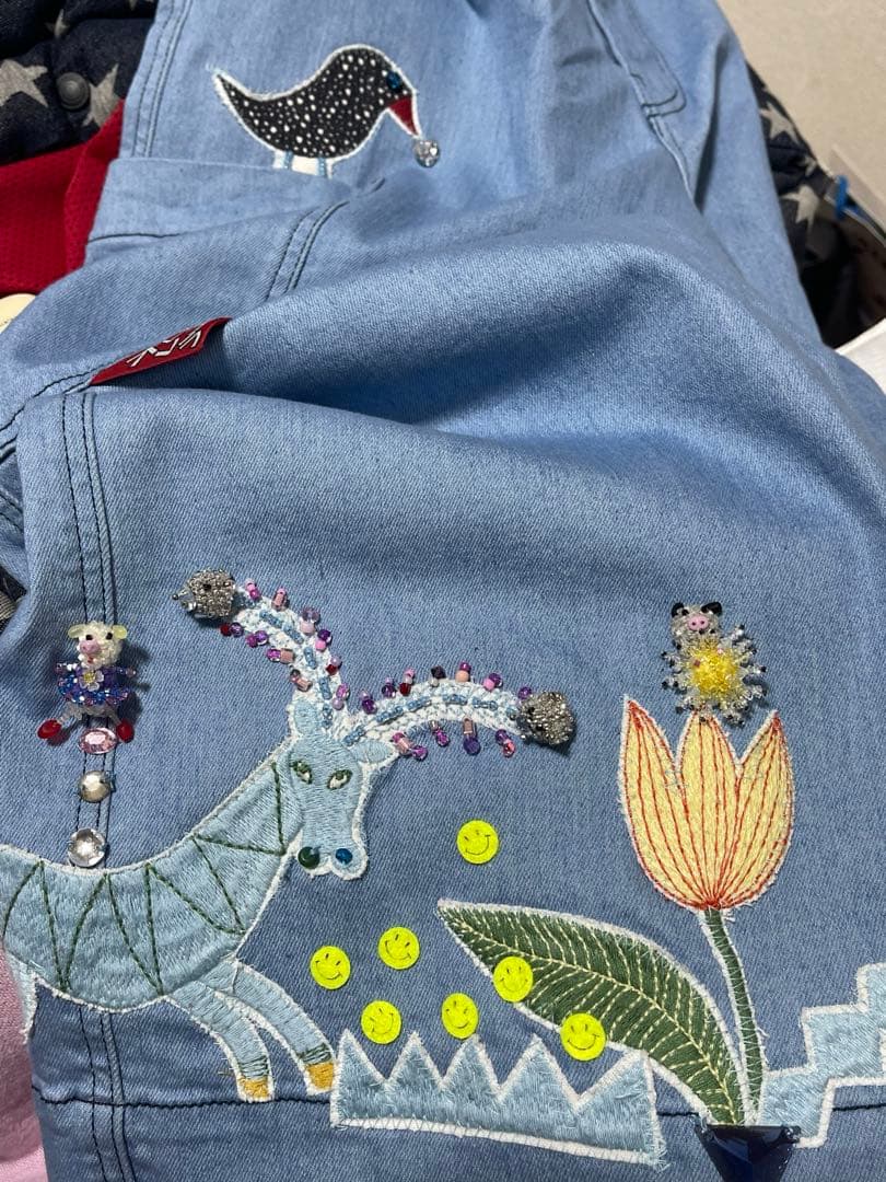 アルベロベロ♡オンリーワンデニムブタちゃんジーンズ一点物刺繍ビジュースワロ
