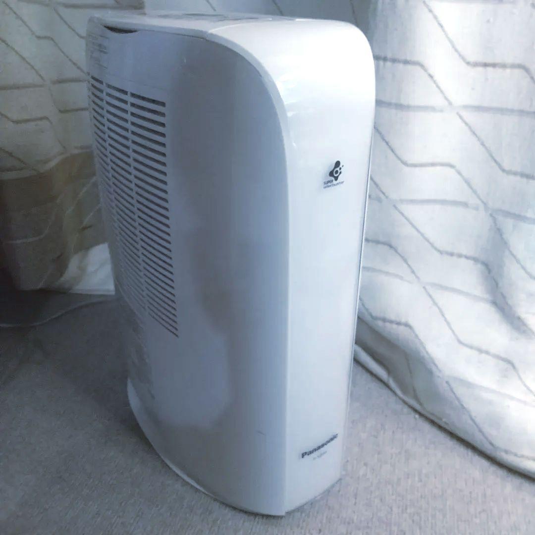 Panasonic 衣類乾燥除湿機 F-YZL60