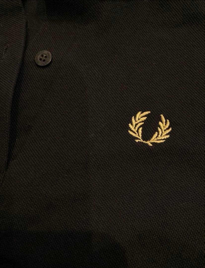 新品未使用The Fred Perry Shirt G12 レディース　Sサイズ