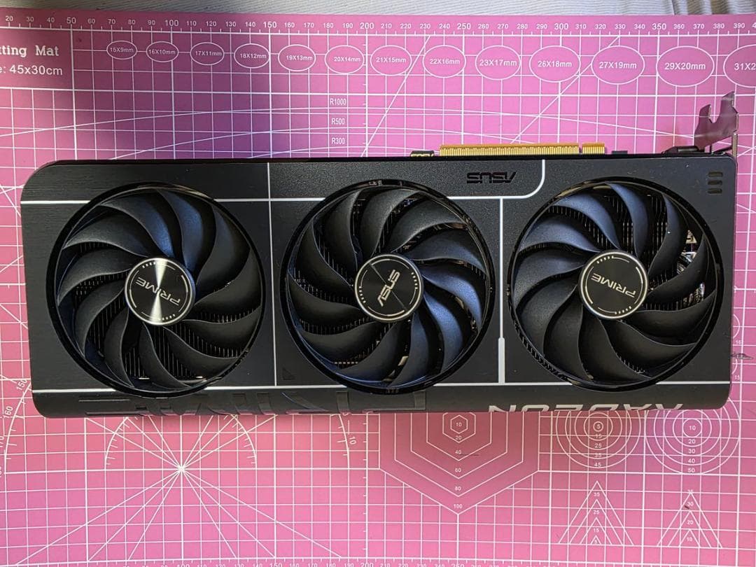 Ｃ*１様 RX 9070XT 16GB