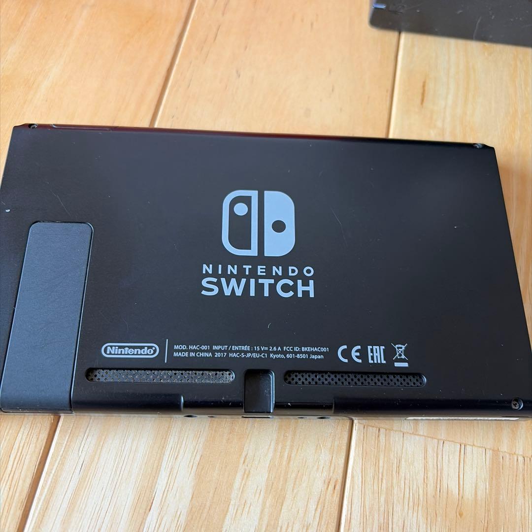 Nintendo Switch 本体 レッド/ブルー Joy-Con