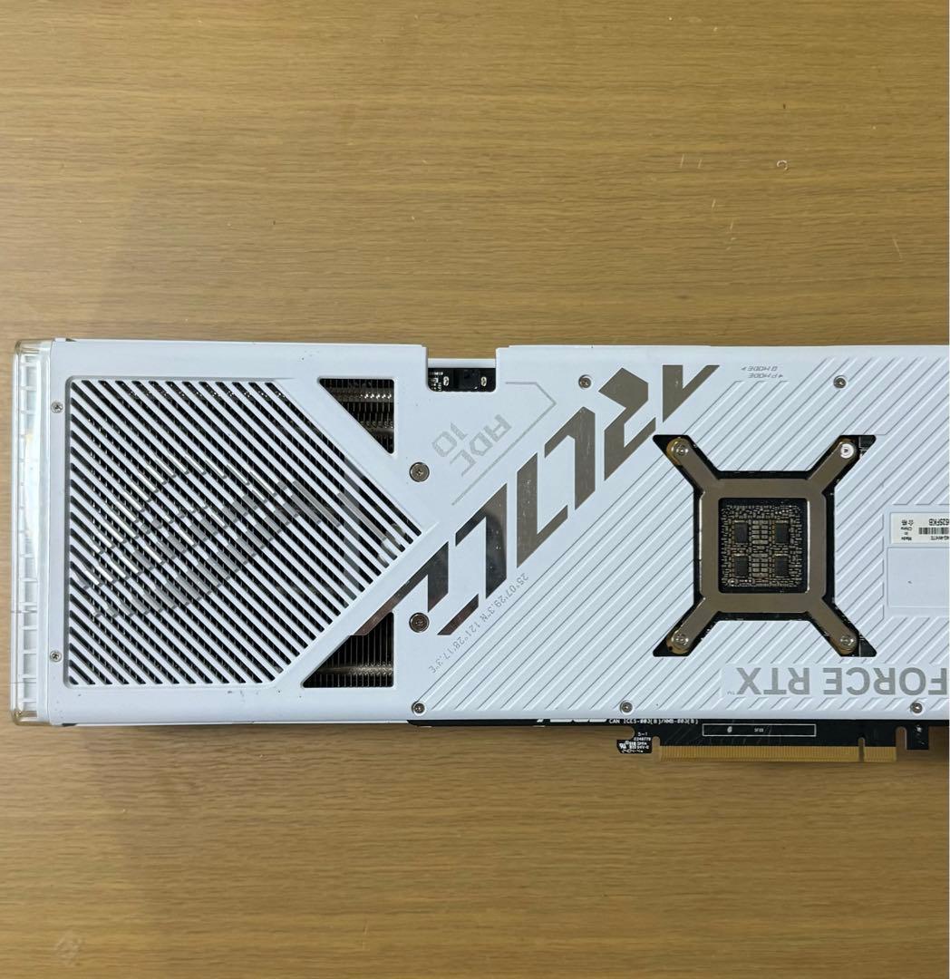 グラフィックボード・グラボ・ビデオカード ROG-STRIX-RTX4090-O24G-WHITE