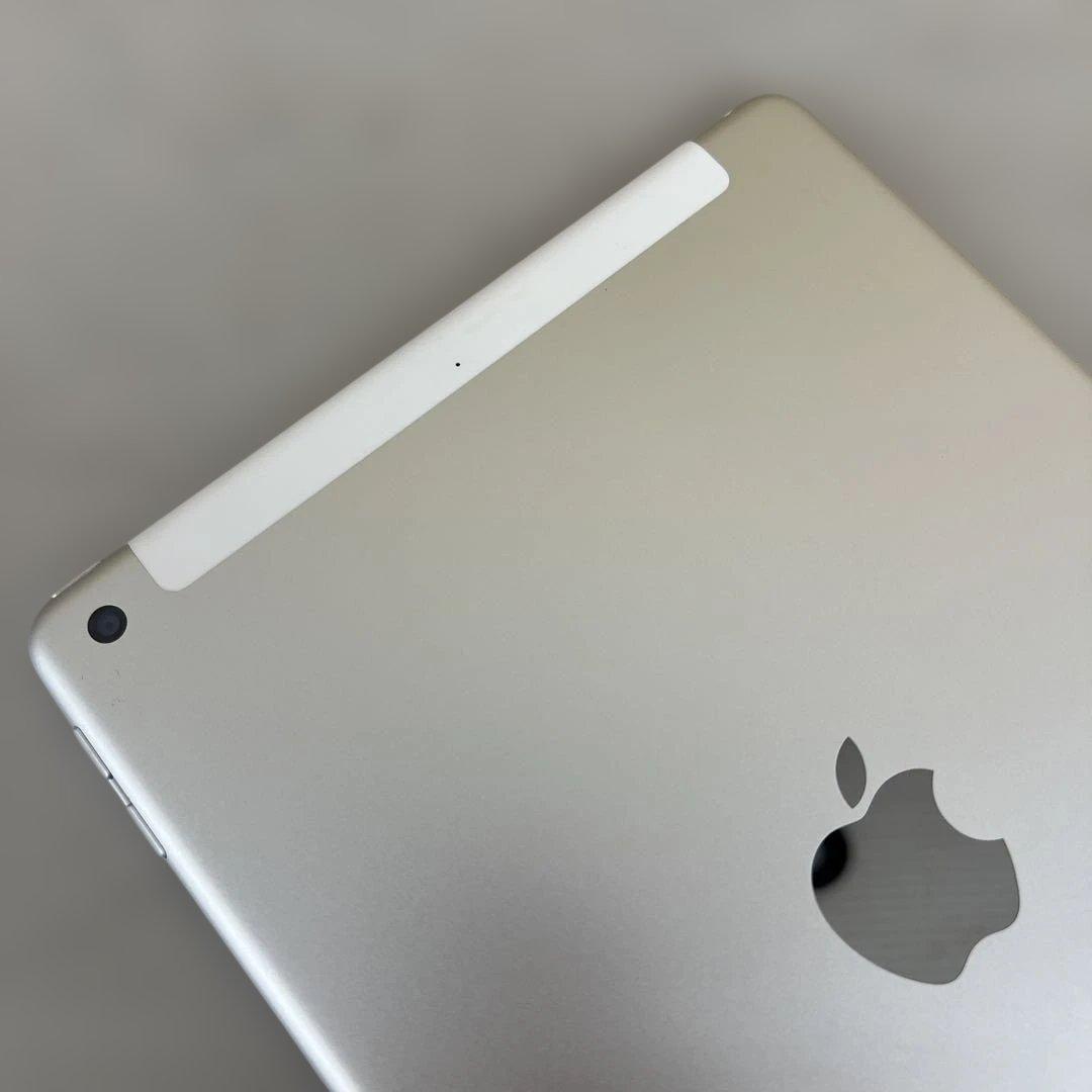 603080 iPad第６世代Wi-Fi + Cellular 32GB
