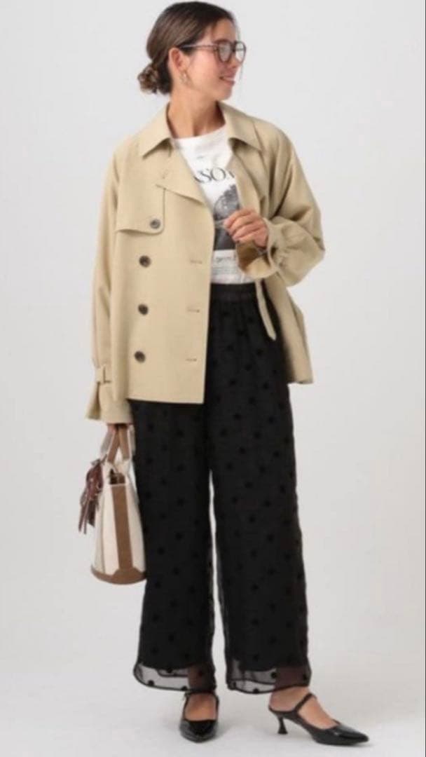 美品　BAYFLOWショートトレンチコート