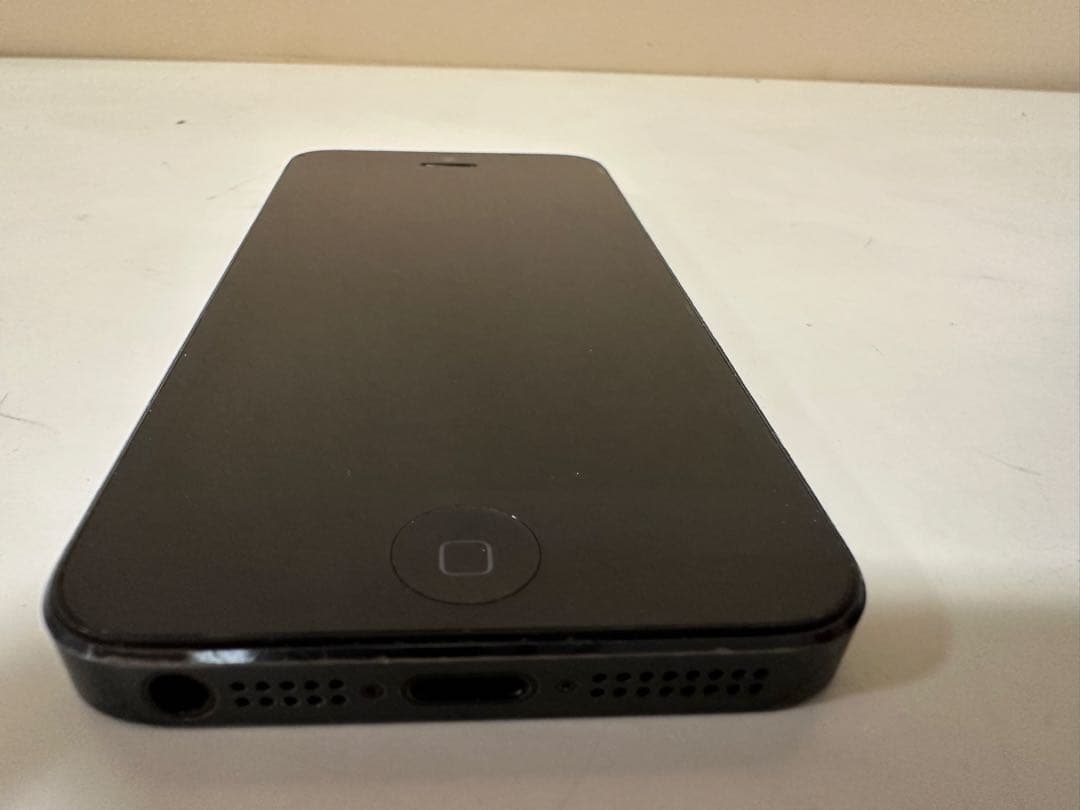 iPhone 5 64GB 箱付き SoftBank 動作確認済み 初期化済み
