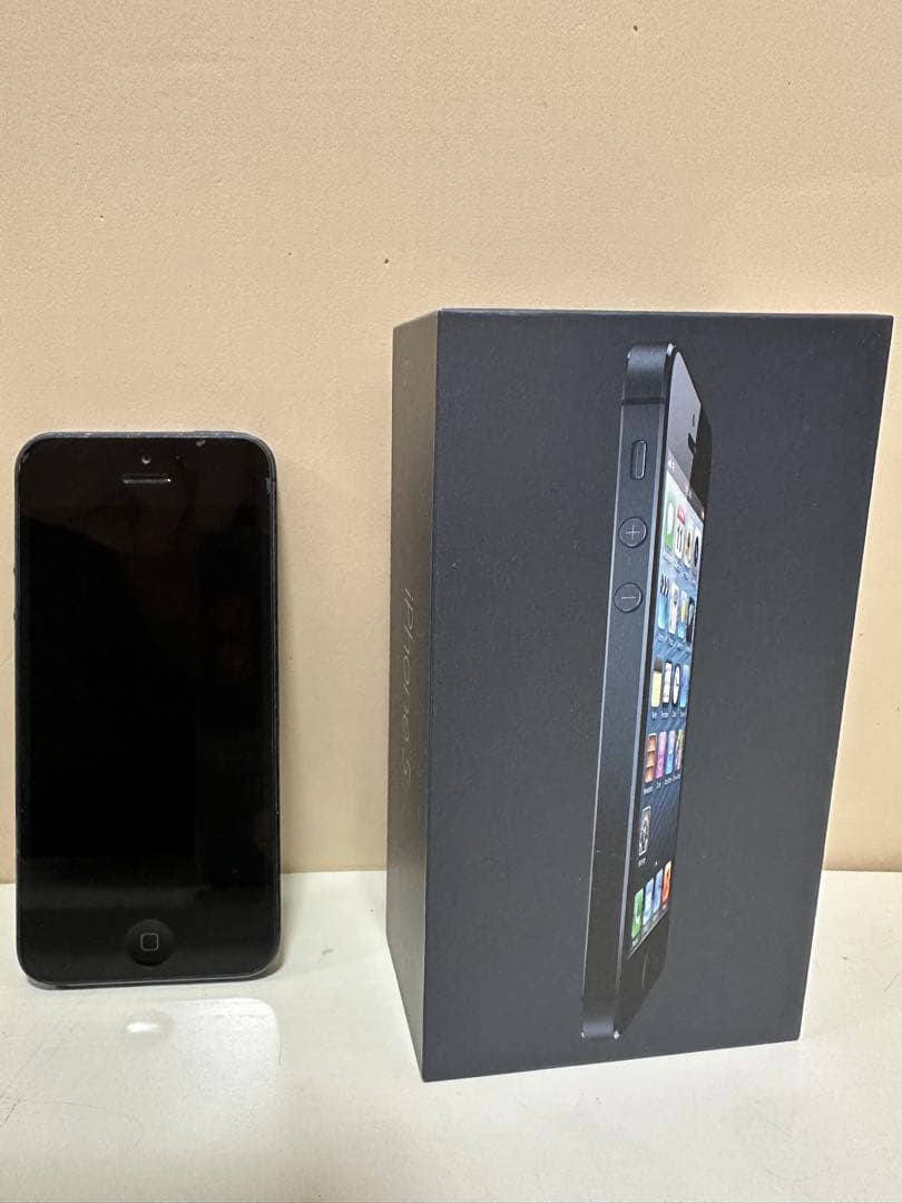 iPhone 5 64GB 箱付き SoftBank 動作確認済み 初期化済み
