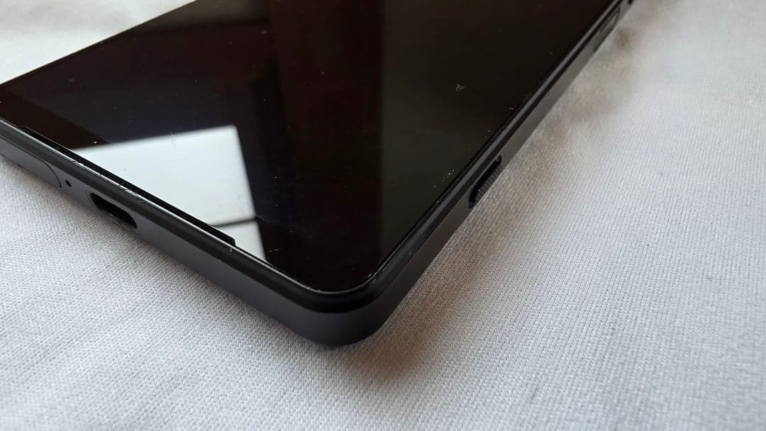 SONYxpelia1IV 　SOG06 スマートフォン Android 14