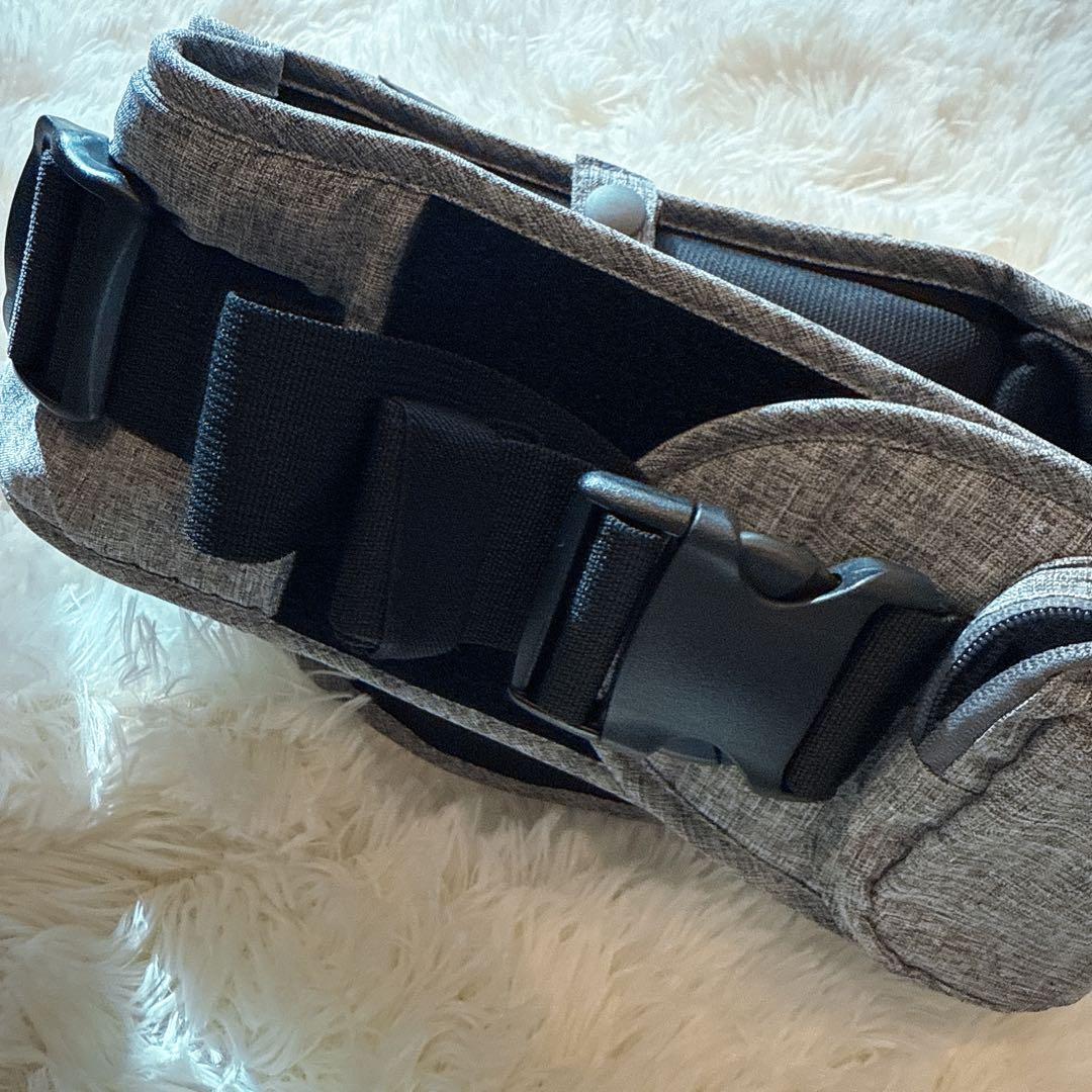 【極美品】napnap　Tran(トラン) 台座がたためるヒップシート 台座のみ