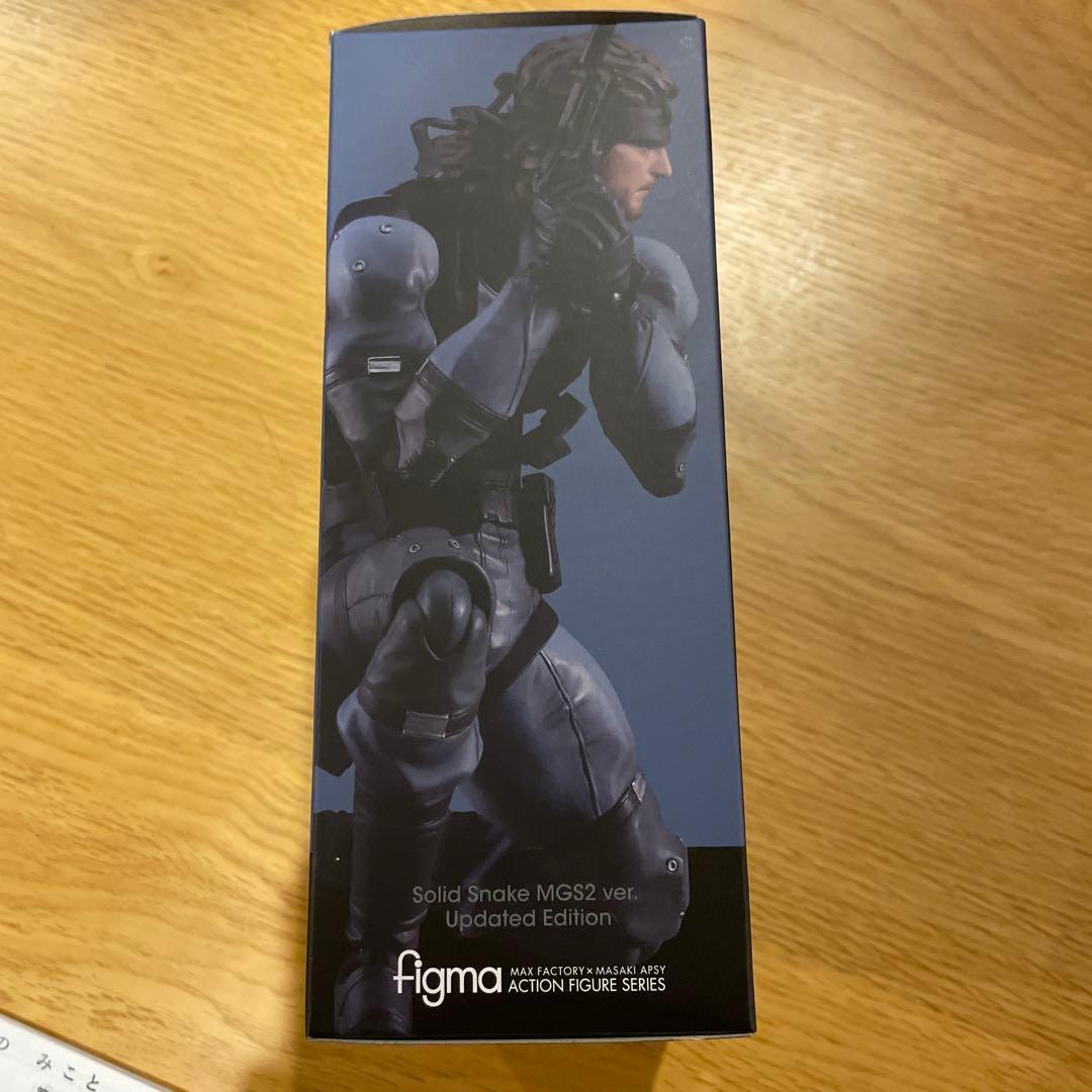 figma 645 SOLID SNAKE MGS2 　スネーク　メタルギア