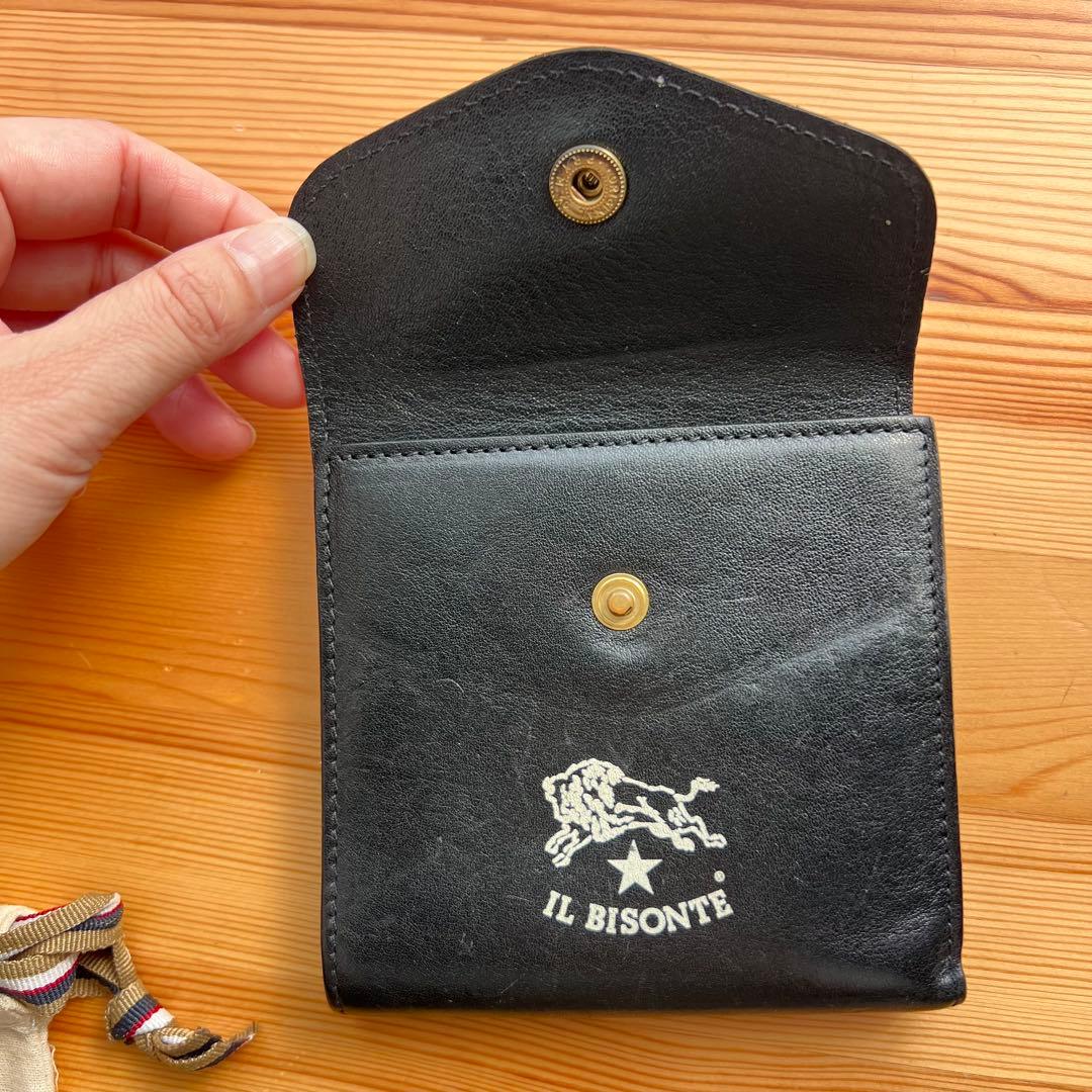 IL BISONTE がま口 二つ折り財布 ロゴ入り 保存袋付き ブラック