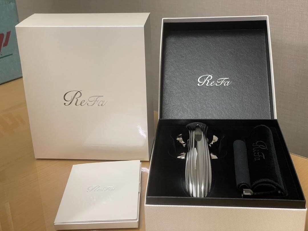 未使用品！ReFa リファフォーカラットレイ　美顔器　美容ローラー
