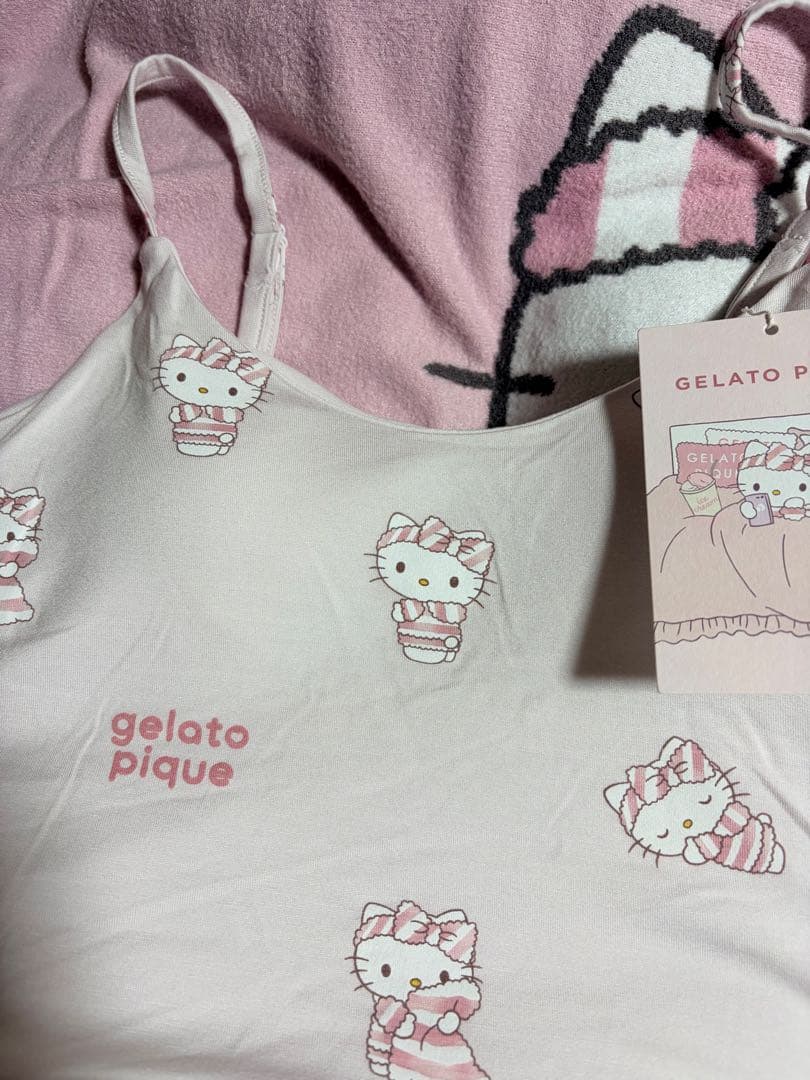【gelato pique】総柄キャミソールワンピース キティ