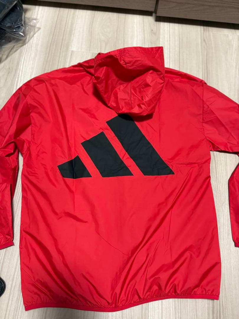 adidas ランニングジャケット　アディゼロ　アディオスプロ　タクミセン