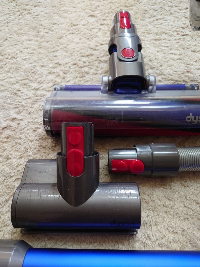 dyson v11 fluffy ジャンク品