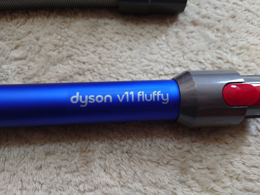dyson v11 fluffy ジャンク品