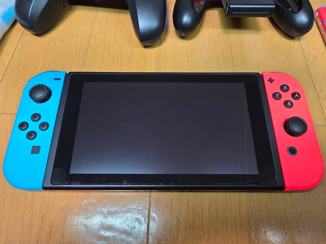 Nintendo Switch 本体及び複数周辺機器