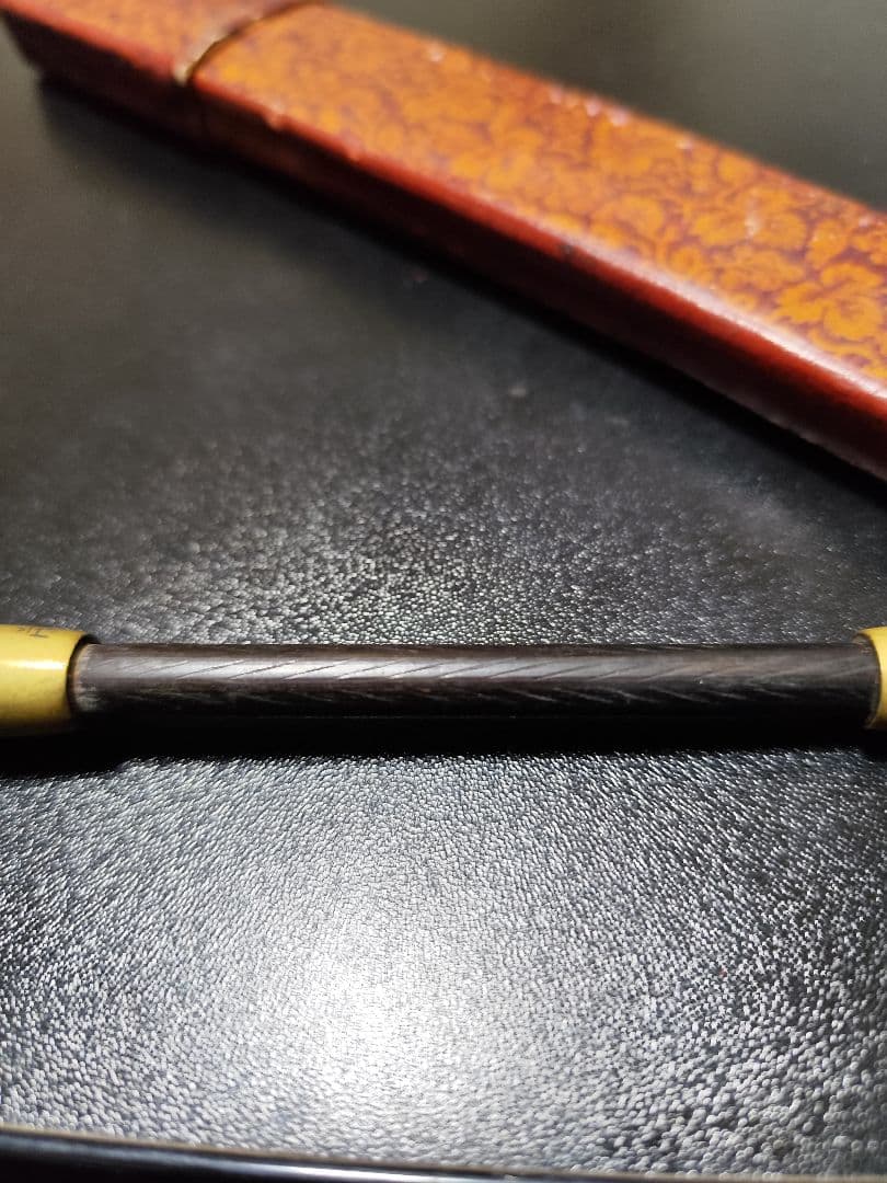 【当時物】煙管と入れ物 刻印あり