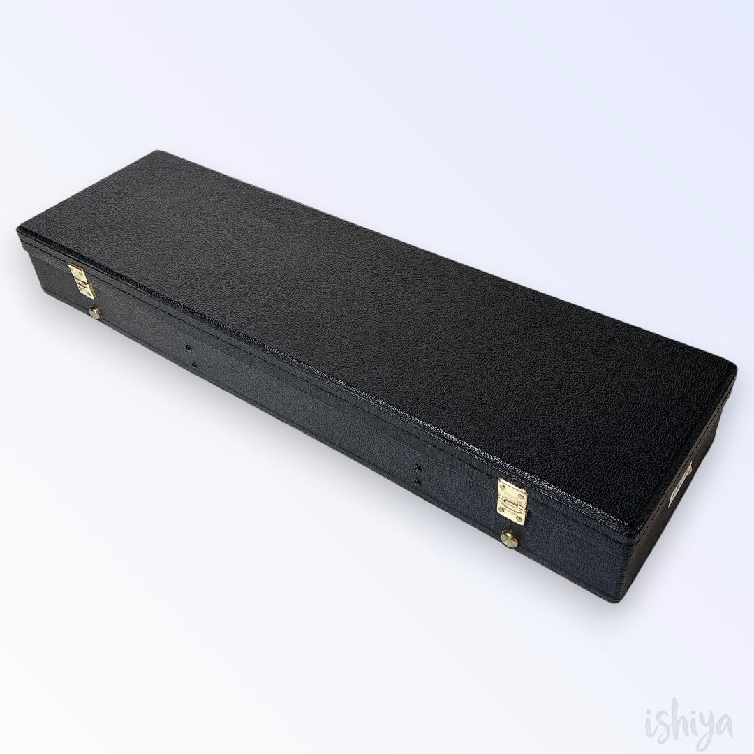 【美品】沖縄三線 弦楽器 人工皮 蛇柄 ハードケース鍵付 三味線