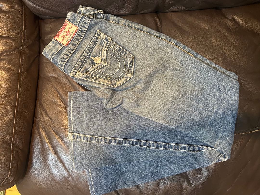 True Religion ブーツカットデニムライトブルー