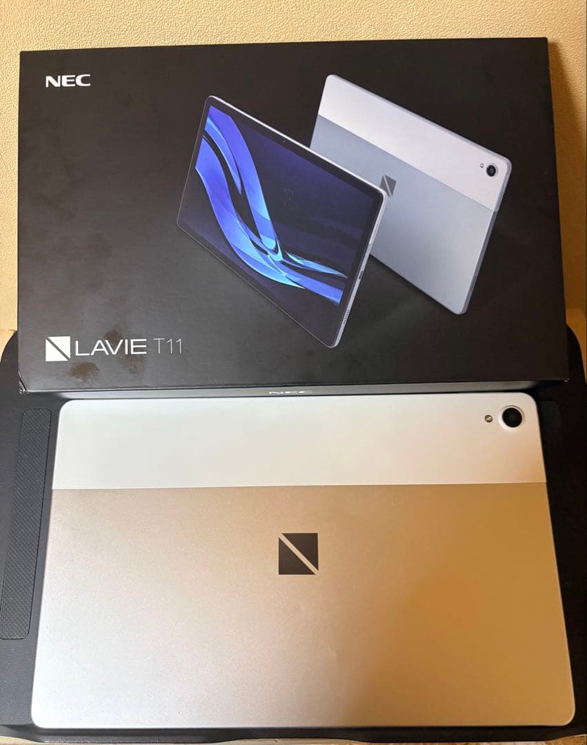 NEC LAVIE T11 10.1インチタブレット 値下げ可能本体