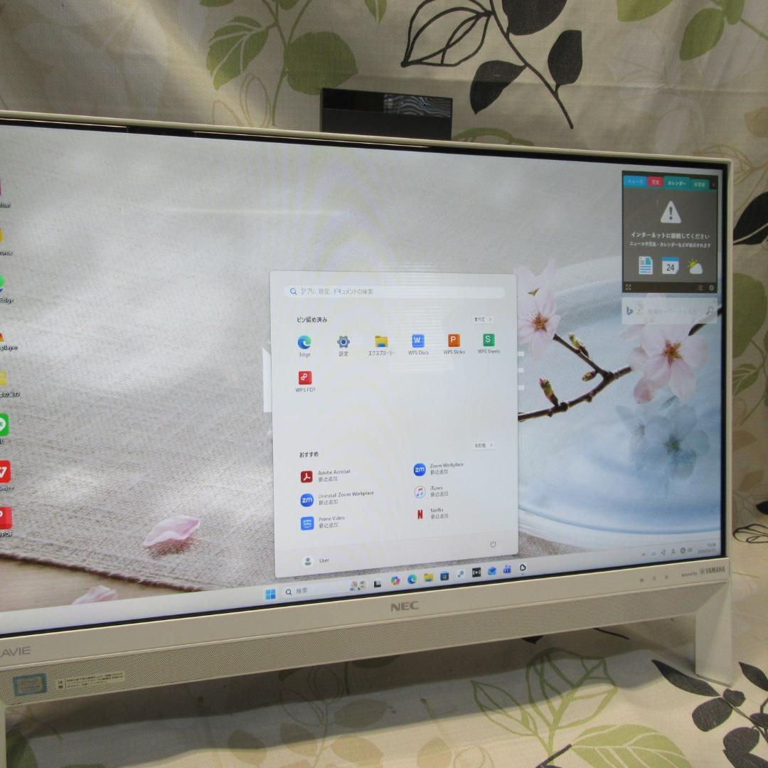 美品！Win11公式対応Corei5/メモリ8/新品SSD/DVD/カメラ/無線