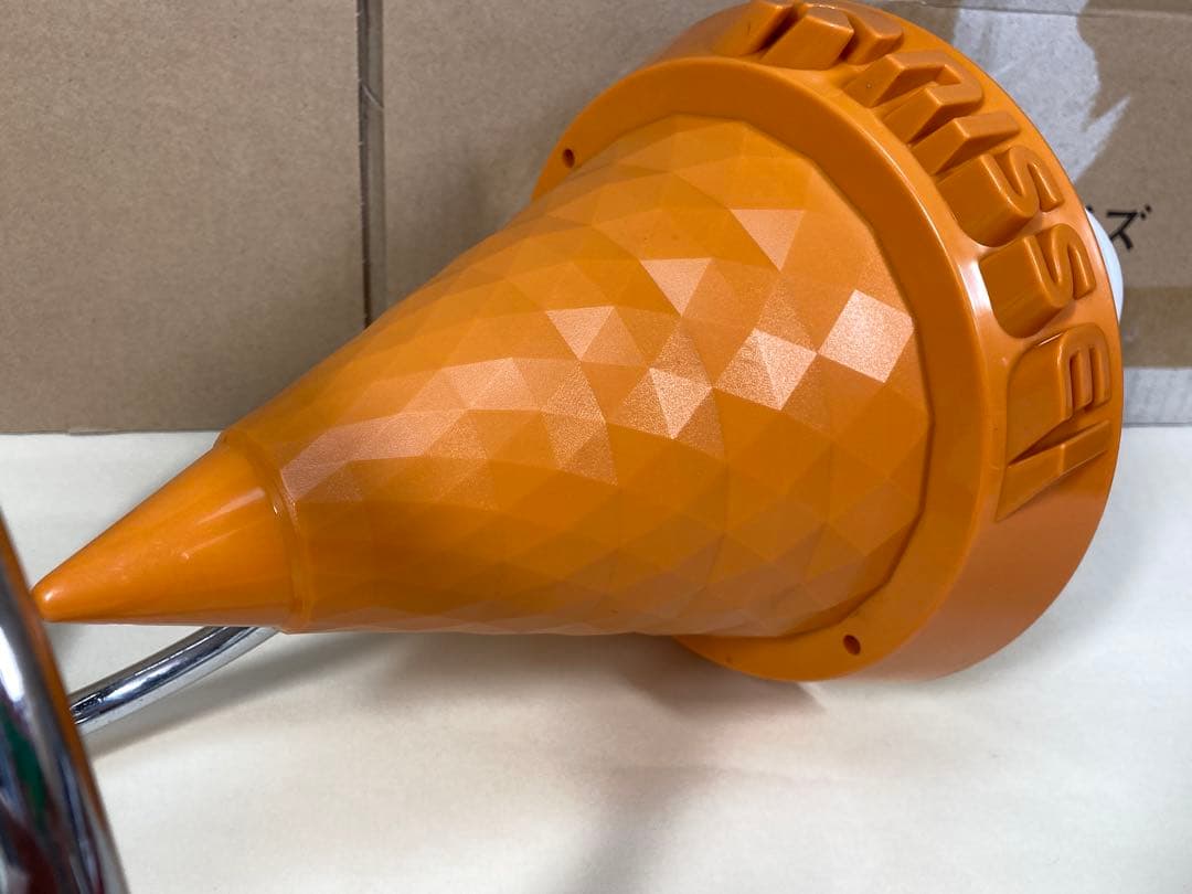 ニッセイ　ソフトクリーム　ランプ　照明